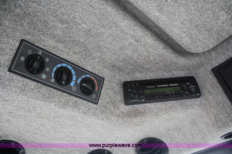 image for item A2138 2006 Caterpillar Challenger MT535B MFWD tractor