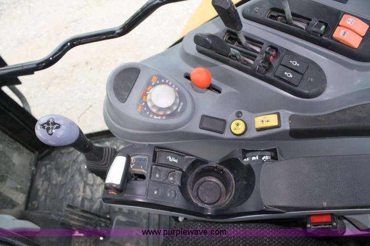 image for item A2141 2007 Caterpillar Challenger MT535B MFWD tractor with loader