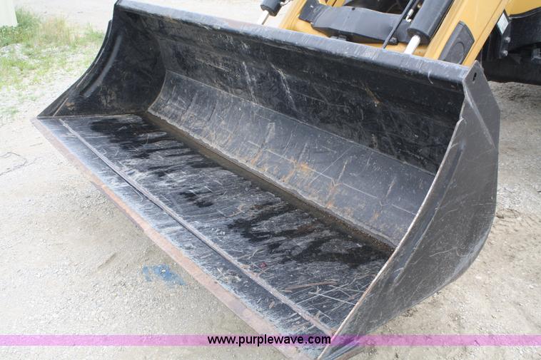 image for item A2141 2007 Caterpillar Challenger MT535B MFWD tractor with loader