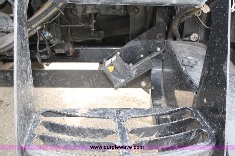 image for item A2141 2007 Caterpillar Challenger MT535B MFWD tractor with loader