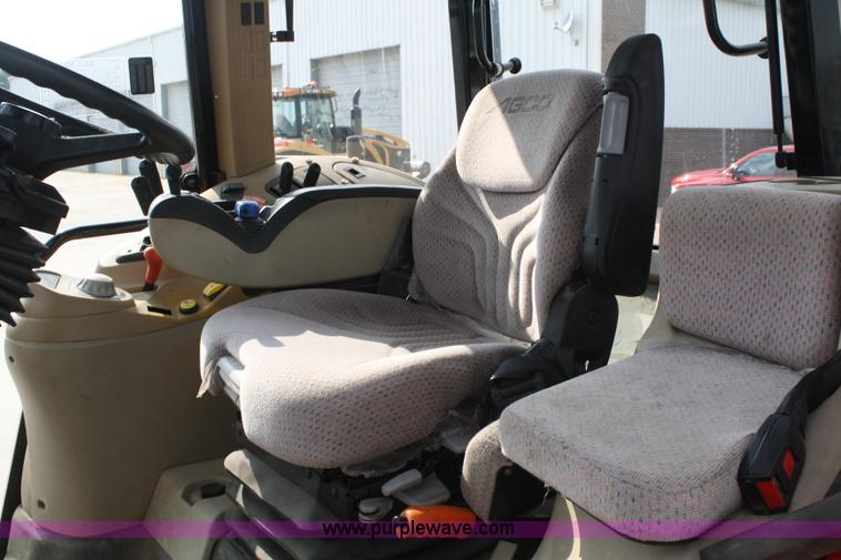image for item A2142 2006 AGCO RT155A MFWD tractor