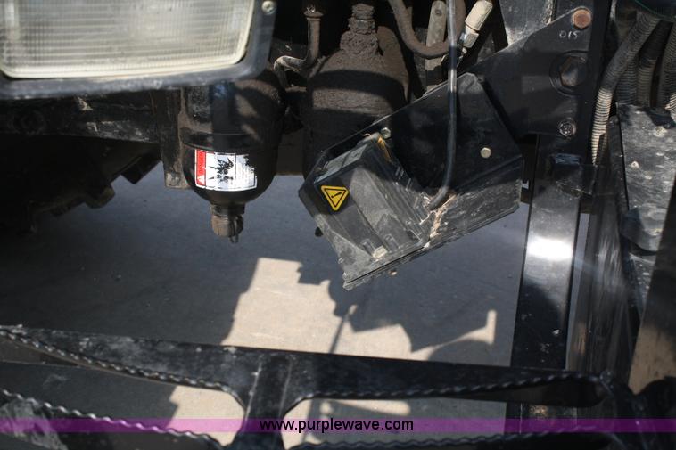 image for item A2142 2006 AGCO RT155A MFWD tractor