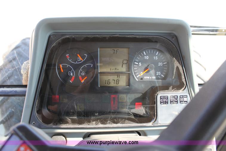 image for item A3686 AGCO Challenger MT665 MFWD tractor