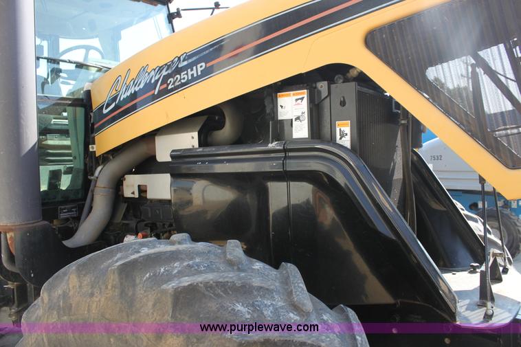 image for item A3686 AGCO Challenger MT665 MFWD tractor