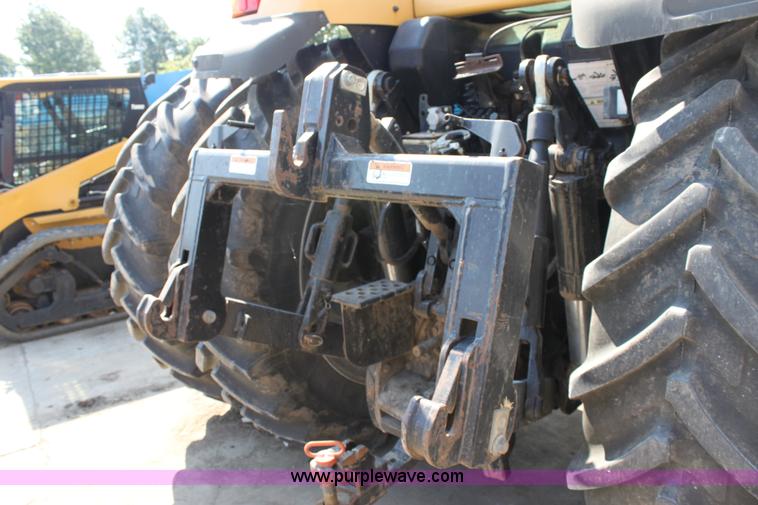 image for item A3686 AGCO Challenger MT665 MFWD tractor