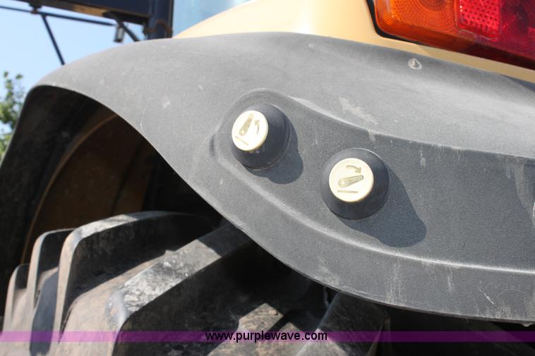 image for item A3686 AGCO Challenger MT665 MFWD tractor