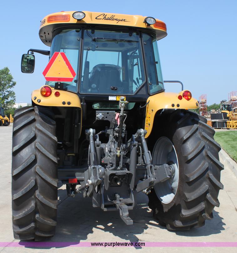 image for item A3687 AGCO Challenger MT425B MFWD tractor