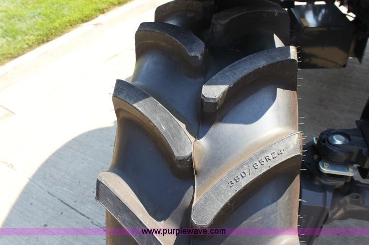 image for item A3687 AGCO Challenger MT425B MFWD tractor