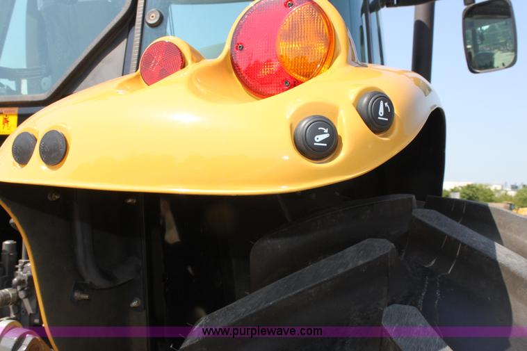 image for item A3687 AGCO Challenger MT425B MFWD tractor