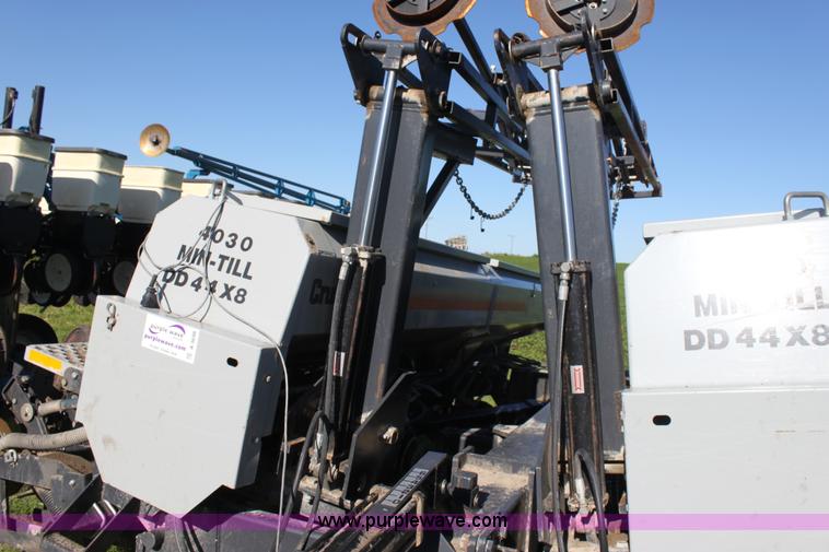 image for item A3698 CrustBuster 4000 30' seeder