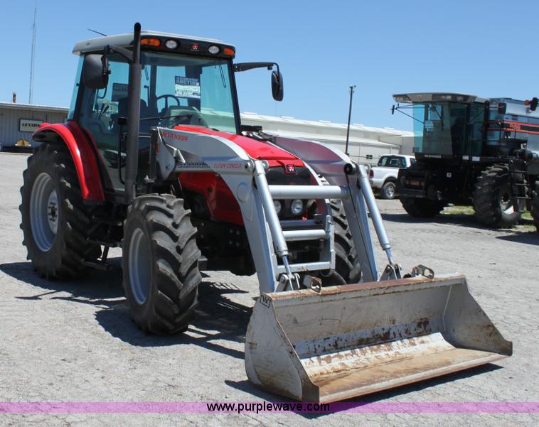 image for item A3702 2006 Massey-Ferguson 5455 MFWD tractor