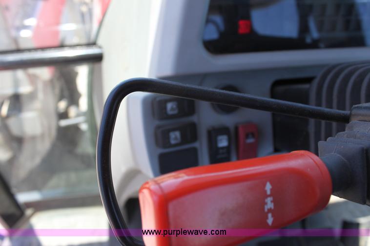 image for item A3702 2006 Massey-Ferguson 5455 MFWD tractor