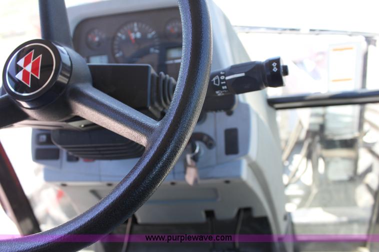 image for item A3702 2006 Massey-Ferguson 5455 MFWD tractor