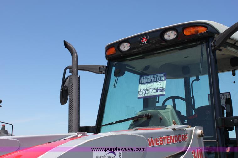 image for item A3702 2006 Massey-Ferguson 5455 MFWD tractor