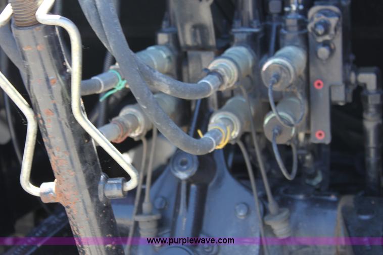 image for item A3702 2006 Massey-Ferguson 5455 MFWD tractor