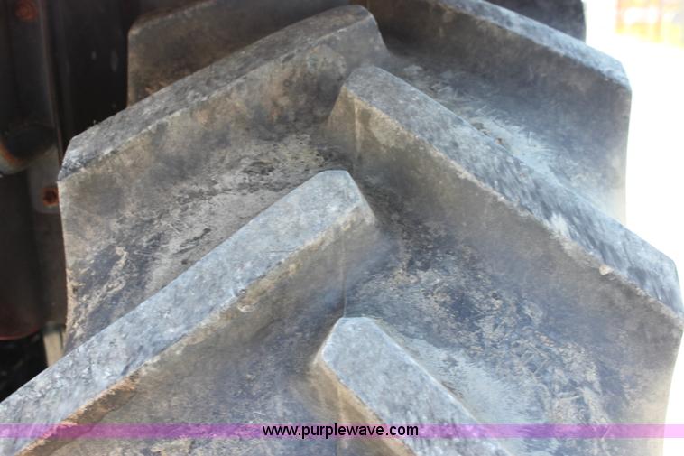 image for item A3702 2006 Massey-Ferguson 5455 MFWD tractor