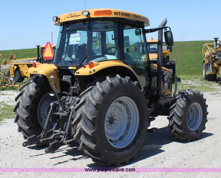 image for item A3703 2010 AGCO Challenger MT425B MFWD tractor