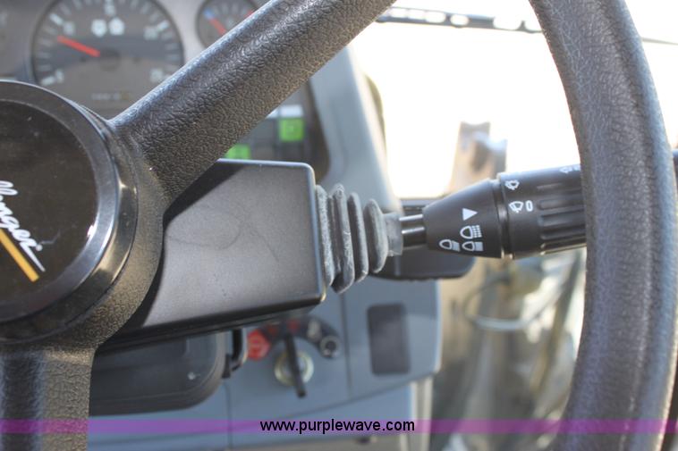 image for item A3703 2010 AGCO Challenger MT425B MFWD tractor