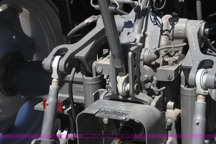 image for item A3703 2010 AGCO Challenger MT425B MFWD tractor