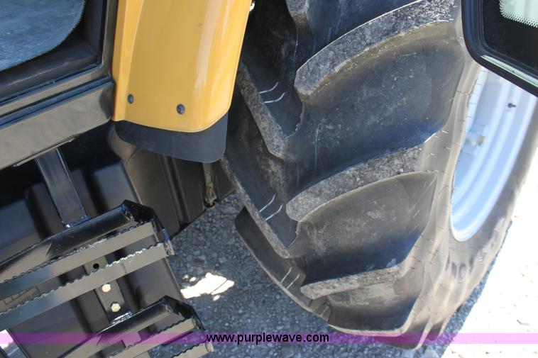 image for item A3703 2010 AGCO Challenger MT425B MFWD tractor