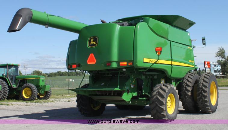 image for item A3704 2008 John Deere 9670 STS RWA combine