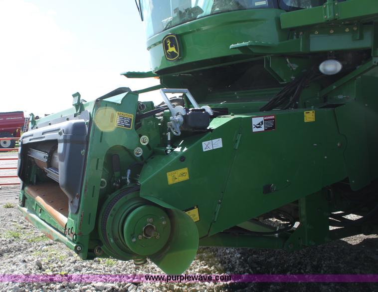 image for item A3704 2008 John Deere 9670 STS RWA combine