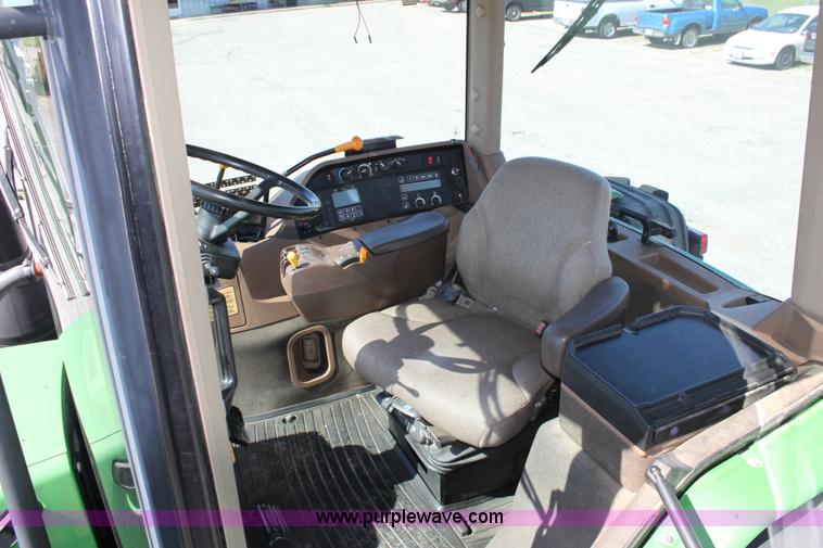 image for item A3705 2000 John Deere 9400T tractor