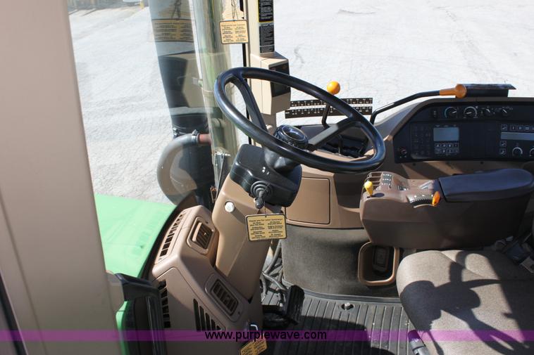 image for item A3705 2000 John Deere 9400T tractor