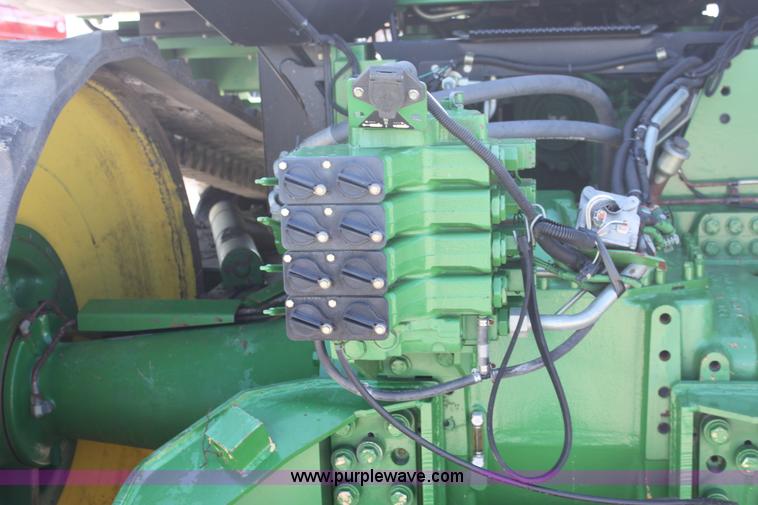 image for item A3705 2000 John Deere 9400T tractor