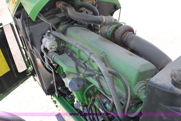 image for item A3705 2000 John Deere 9400T tractor