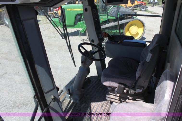 image for item A3709 2007 AGCO Gleaner R65 RWA combine