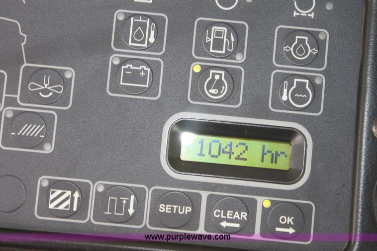 image for item A3709 2007 AGCO Gleaner R65 RWA combine