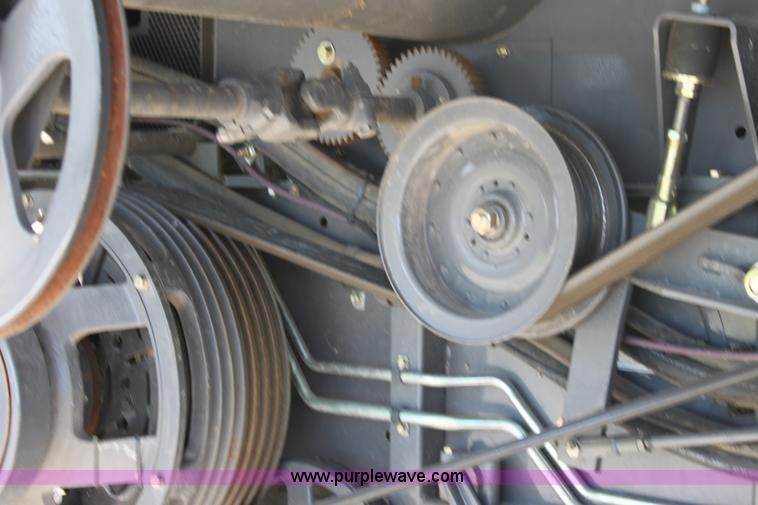 image for item A3709 2007 AGCO Gleaner R65 RWA combine