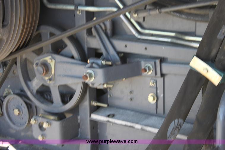 image for item A3709 2007 AGCO Gleaner R65 RWA combine