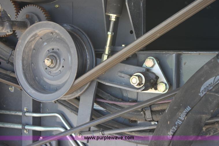 image for item A3709 2007 AGCO Gleaner R65 RWA combine