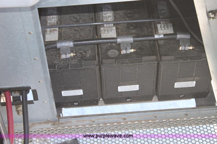 image for item A3709 2007 AGCO Gleaner R65 RWA combine