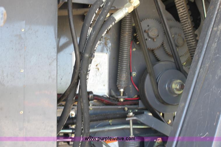 image for item A3709 2007 AGCO Gleaner R65 RWA combine