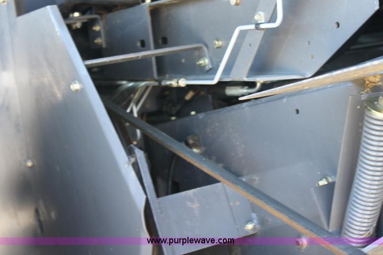 image for item A3709 2007 AGCO Gleaner R65 RWA combine