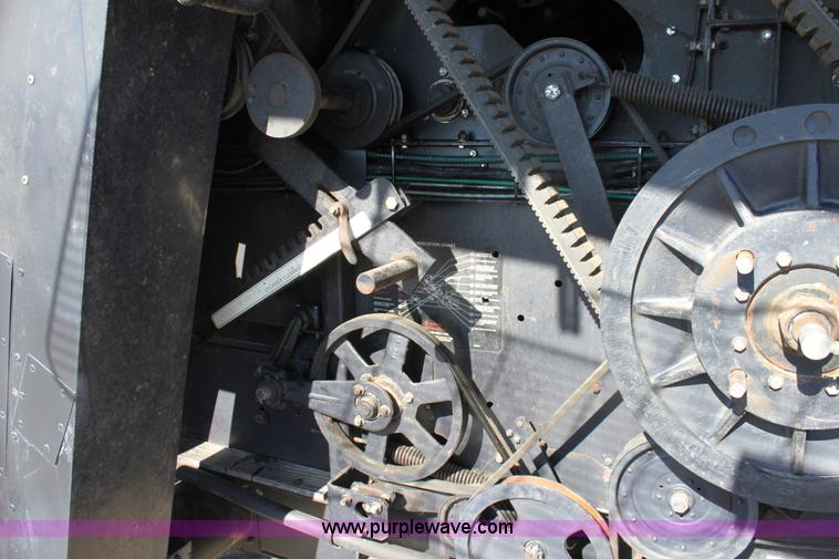 image for item A3713 Gleaner R60 RWA combine