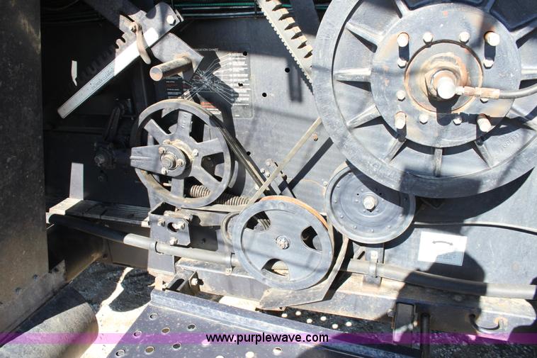 image for item A3713 Gleaner R60 RWA combine