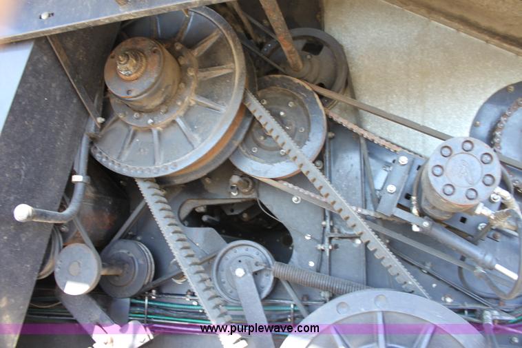 image for item A3713 Gleaner R60 RWA combine