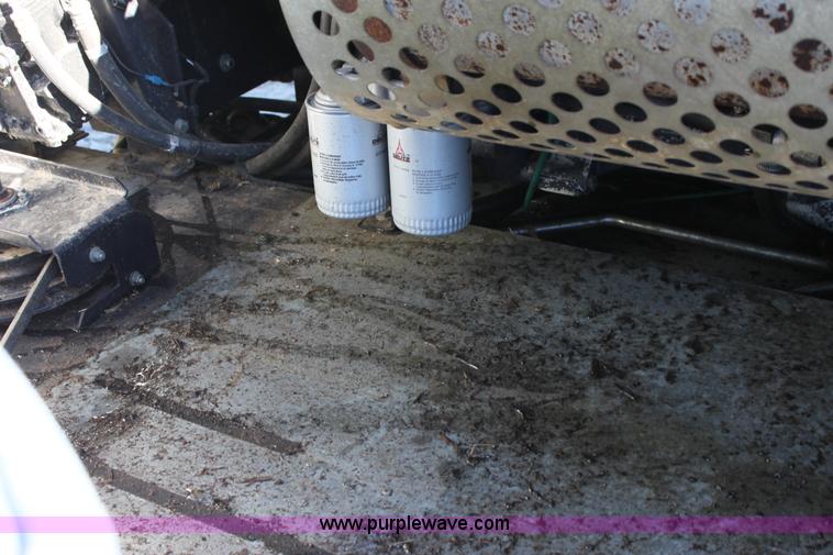 image for item A3713 Gleaner R60 RWA combine