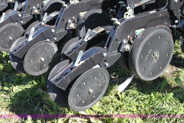 image for item A3714 Great Plains Yield-Pro 1225 planter