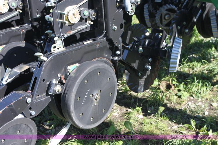 image for item A3714 Great Plains Yield-Pro 1225 planter