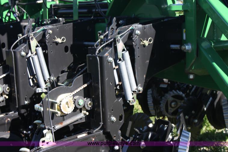 image for item A3714 Great Plains Yield-Pro 1225 planter