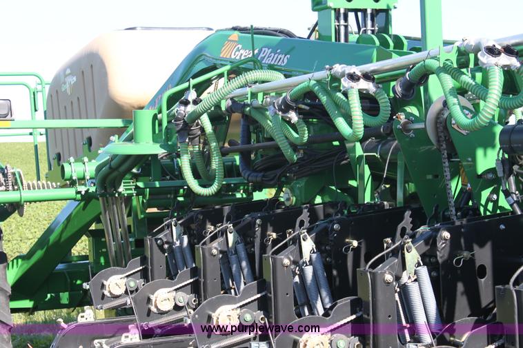 image for item A3714 Great Plains Yield-Pro 1225 planter