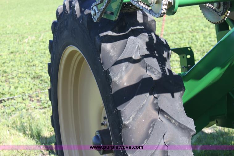 image for item A3714 Great Plains Yield-Pro 1225 planter