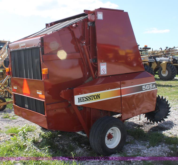 image for item A3718 AGCO Hesston 565A round baler