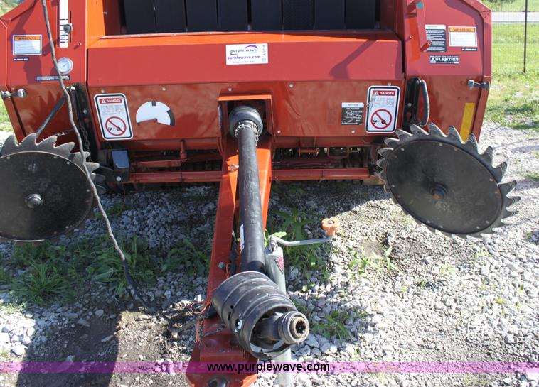image for item A3718 AGCO Hesston 565A round baler