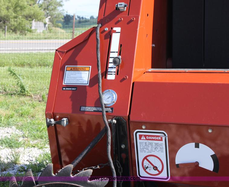 image for item A3718 AGCO Hesston 565A round baler